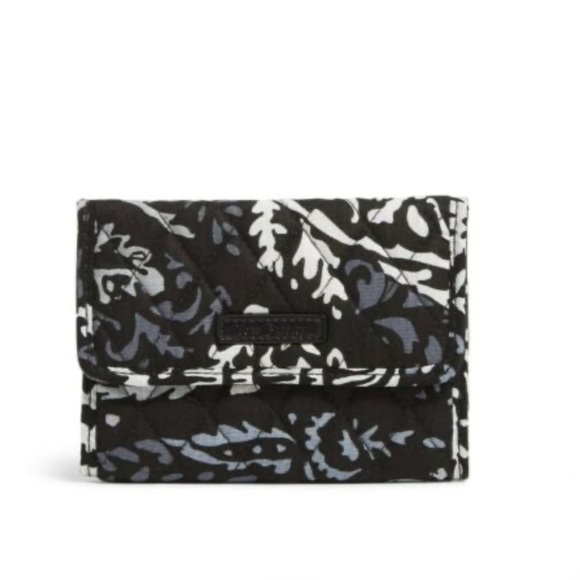 Vera Bradley black and white paisley wallet - Picture 1 of 4